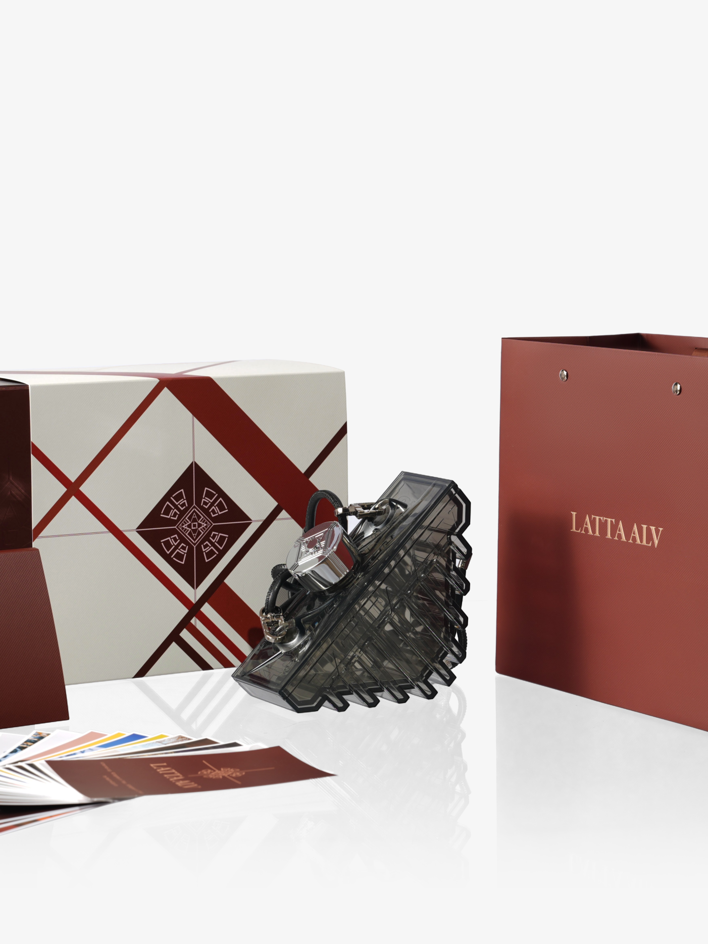 LATTA ALV high temperature resistant triangle water bottle